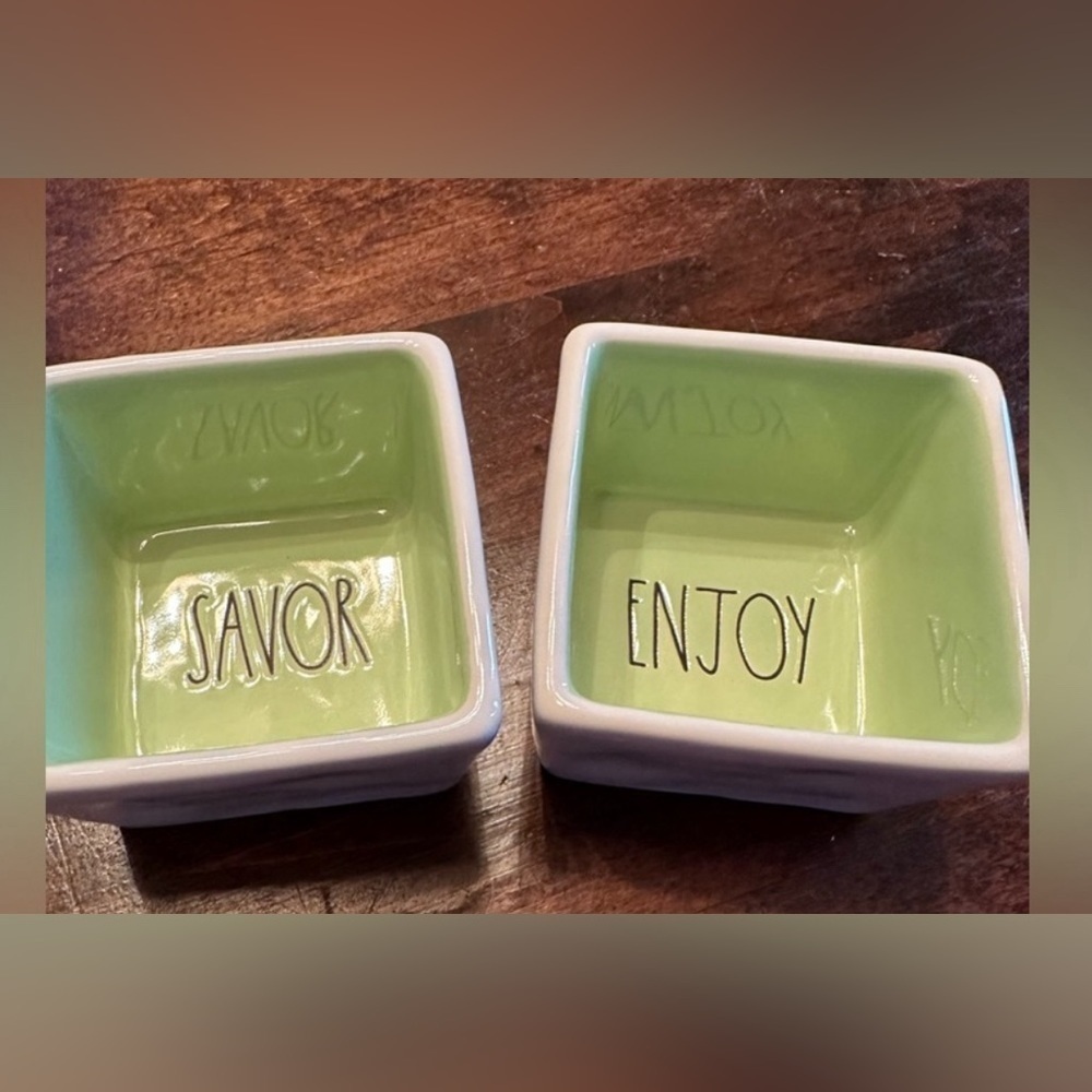Rae Dunn Savor and Enjoy square bowl set. New
